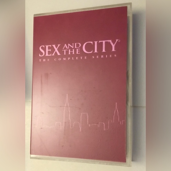 Sex and the City - The Complete Series Box Set 👠💕 - Picture 1 of 6